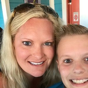 Meet your Posher, Lana